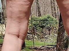 Granny pissing in Wald