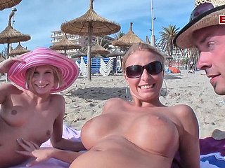 Duitse tiener anale ophalen op het strand voor drietal ffm