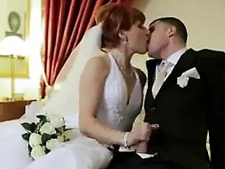Redhead Strife = 'wife' dostaje DP'd w dniu ślubu