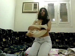 Pakistani cutie enjoys sex in chum around with annoy take a crap