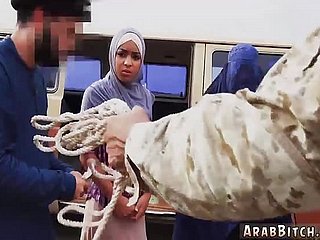 Heiße ägyptischen arabischen Mädchen masturbieren checks dwindle Beute Tropfpunkt,